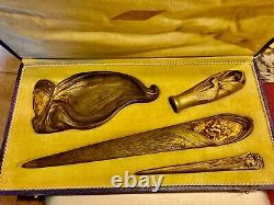 1 seal 1 pocket emptier 2 Art Deco orientalist bronze paper knives signed DUVAL