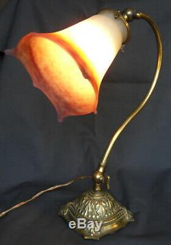1900 Lamp With Bronze Foot And Rare Tulip Muller Star, Era Daum Galle Vase