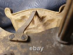1920 Art Deco Chandelier Mount P. GILLES in Gilded Bronze (Tulip Wall Lamp)