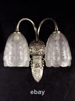 A. Bloch & J. Gauthier Art Deco Pair of Bronze Wall Lights with Pressed Glass Shades