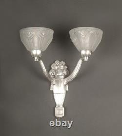 A. Fichet/Hanots Pair of Art Deco Wall Sconces in Bronze and Molded Pressed Glass A. Fichet/Hanots Pair of Art Deco Wall Sconces in Bronze and Molded Pressed Glass