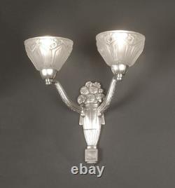 A. Fichet/Hanots Pair of Art Deco Wall Sconces in Bronze and Molded Pressed Glass A. Fichet/Hanots Pair of Art Deco Wall Sconces in Bronze and Molded Pressed Glass