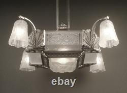 Adolphe Bloch/Jean Gauthier Large Art Deco Chandelier in Bronze and Molded Pressed Glass