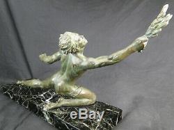 Alexander Ouline Unusual Art Deco Bronze Victory On Its Marble Base