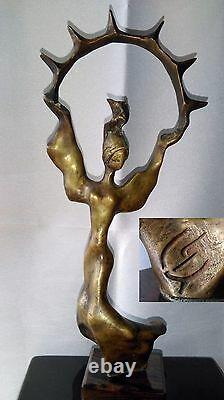 Ancienne Sculpture Art Deco In Bronze Dance Signature To Be Identified