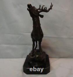 Animal Hunter Deer Sculpture in Art Deco Style and Art Nouveau Bronze