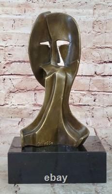 Art Deco Art Moderne Faces by Picasso Bronze Sculpture Marble Base Case
