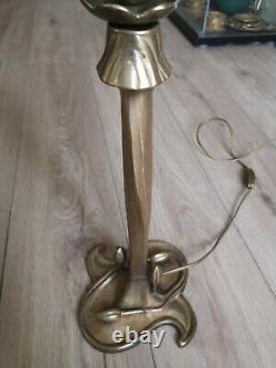 Art Deco / Art Nouveau Bronze Lamp. Tulip In Glass Paste By Dégué
