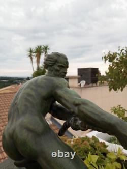 Art Deco Bronze Alexandre Ouline (1918-1940) Signed bronze The Hauling
