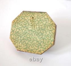 Art Deco Bronze Cat Sculpture Ashtray on Marble, 1920s