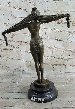 Art Deco Bronze Footsteps Signed D. H. Statue Figure Font Sculpture