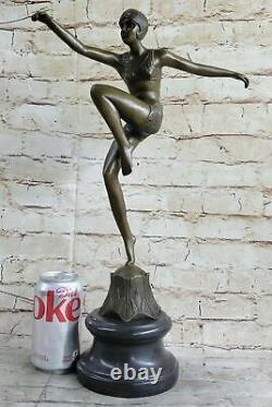 Art Deco Bronze Sculpture Stance After Demetre Chiparus Height 48 CM Figurine