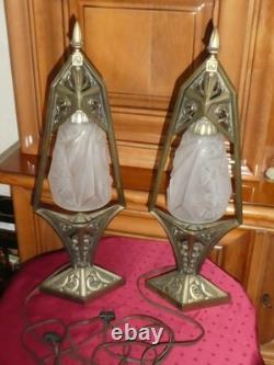 Art Deco Desk Lamp Pair in Bronze with Pressed Glass Tulip Signed Hubens