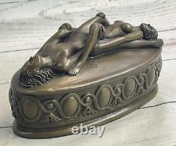 Art Deco Erotic Two Lovers Jewelry Box Bronze Domestic Sculpture