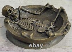 Art Deco Figurative Bronze Skull Skeleton Chair Statue Sculpture Ashtray Gift