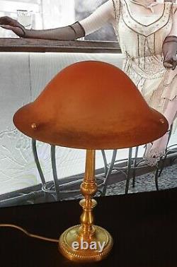 Art Deco Lamp Art New Moulded Glass Signed Vianne (bronze Or Brass)