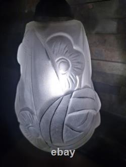 Art Deco Lamp Silvered Bronze + Pressed Glass Degué. French Lamp Art Deco Lamp Silvered Bronze + Pressed Glass Degué. French Lamp