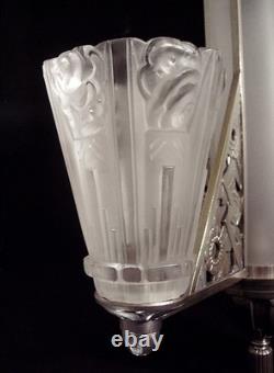 Art Deco Lustre in Nickel-Plated Bronze with Pressed Glass Tulips, 1930