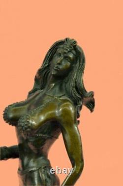 Art Deco / New Female Amazon Warrior Bronze Sculpture'lost' Cire