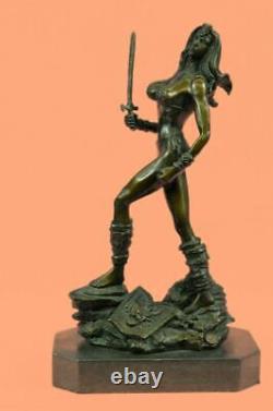 Art Deco / New Female Amazon Warrior Bronze Sculpture'lost' Cire