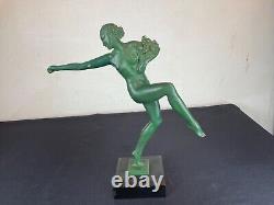 Art Deco Nude Dancing Sculpture in Bronze