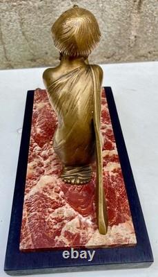 Art Deco Sculpture Statue 1920 1930 in Bronze of Woman with Pheasant on Marble Base