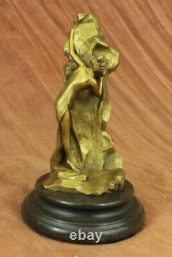 Art Deco Sexy Tentatrice Museum Quality Bronze Font Sculpture Figure