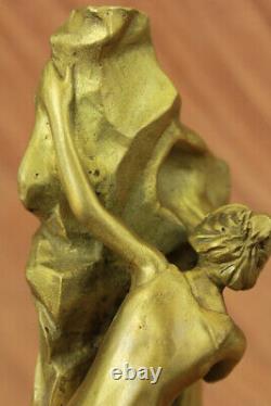 Art Deco Sexy Tentatrice Museum Quality Bronze Font Sculpture Figure