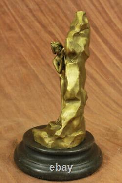 Art Deco Sexy Tentatrice Museum Quality Bronze Font Sculpture Figure