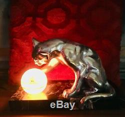 Art Deco. Superbe Nightlight Cat Sculptor Bourcart 1930