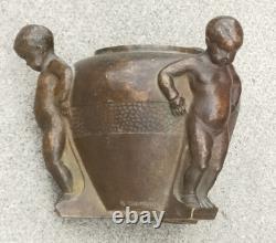 Art Deco bronze sculpture signed GIORDANO, cast by PASTORI, cherubs, child, cherub