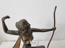 Art Deco sculpture of Diana the huntress, signed art bronze spelter, 1930 statue
