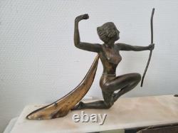 Art Deco sculpture of Diana the huntress, signed art bronze spelter, 1930 statue
