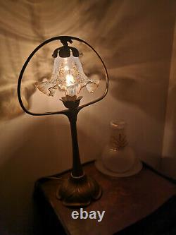 Art Nouveau Bronze Style Lamp. Golden Opalescent Crystal Tulip With Fine Gold