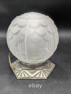 Beautiful Art Deco night lamp from the 1930s, molded glass globe and bronze base