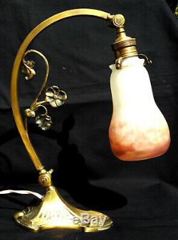 Beautiful Lamp 1900 Foot Bronze Tulip Muller, Daum Era Galle Vase