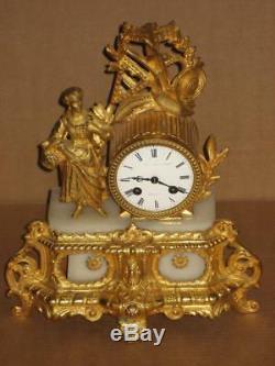 Beautiful Old Clock In Nineteenth Regule Dore / Bronze Clock Works Pendul