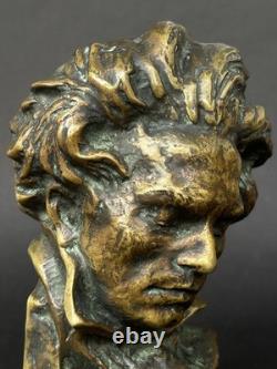 Beautiful bronze sculpture bust of Beethoven, signed Le Verrier Le Faguays, Art Deco