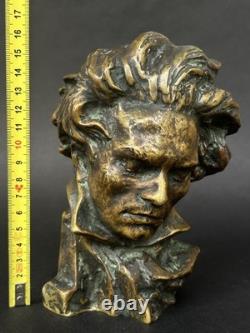 Beautiful bronze sculpture bust of Beethoven, signed Le Verrier Le Faguays, Art Deco