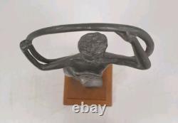 Bookend sculpture in aluminum and zinc, woman trophy, bronze-free, Art Deco style