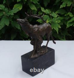 Bronze Art Deco and Art Nouveau-Style Hunting Deer Animal Sculpture Statue m