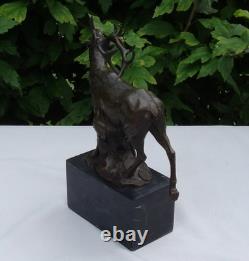 Bronze Art Deco and Art Nouveau-Style Hunting Deer Animal Sculpture Statue m