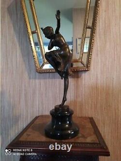 Bronze Dancer Statuette Art Deco Style From Chiparus Paris