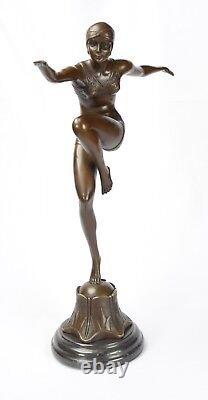 Bronze Sculpture: A Dancer with Vigor Art Deco Bronze Sculpture