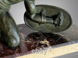 Bronze Sculpture Signed by Salvator: Melanie the Gladiator, Art Deco Era