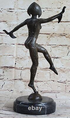 Bronze Sculpture Statue of a French Dancer Art Deco by D. H. Chiparus