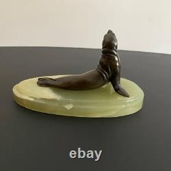 Bronze Seal with Chocolate Patina Art Deco 1930 Onyx Base M2602
