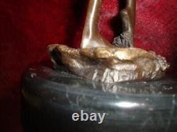 Bronze Statue: Nude Sexy Pin-up Lady - Art Deco Style, Art Nouveau