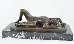 Bronze Statue of a Sexy Naked Man in Art Deco and Art Nouveau Style - Signed Bronze