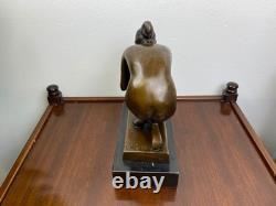 Bronze sculpture of a woman, The Drinker, Art Deco after E. Wenck